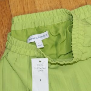 Banana republic Neon Green Skirt Sz L